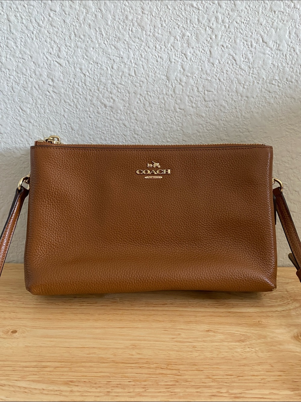 Coach Pebbled Leather Crossbody Purse in Chestnut Brown with Gold Hardware